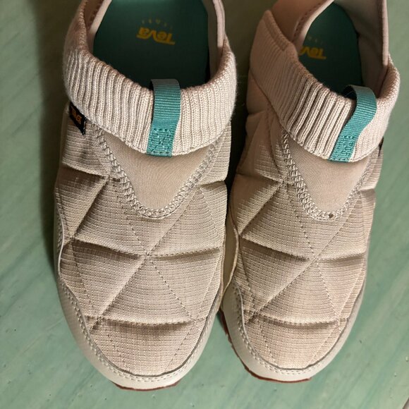 MINT Womens Teva ReEmber Slip On Slippers 1125471 Shoes Size 9 - Picture 2 of 9